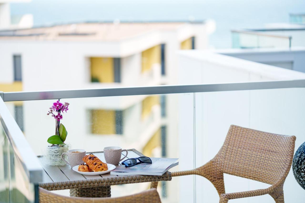 Royale Sundance 224 Infinity Beach Pool & Spa Mamaia Nord นาโวดาริ ภายนอก รูปภาพ